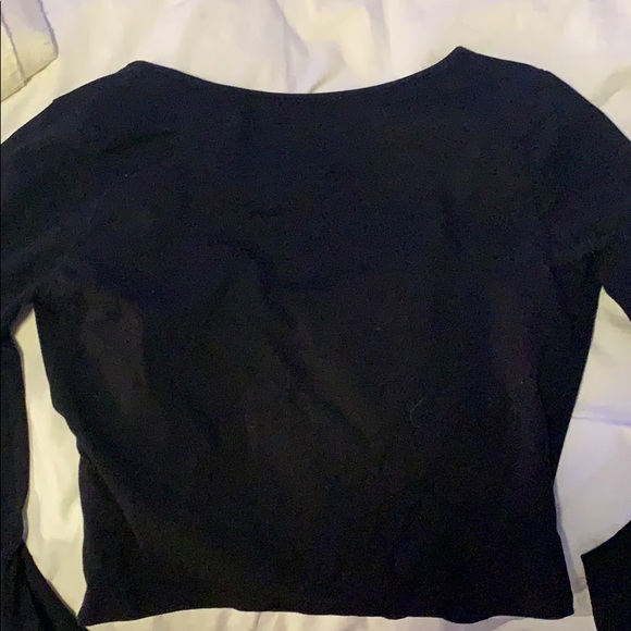 Cross body crop long sleeve top - Picture 3 of 3